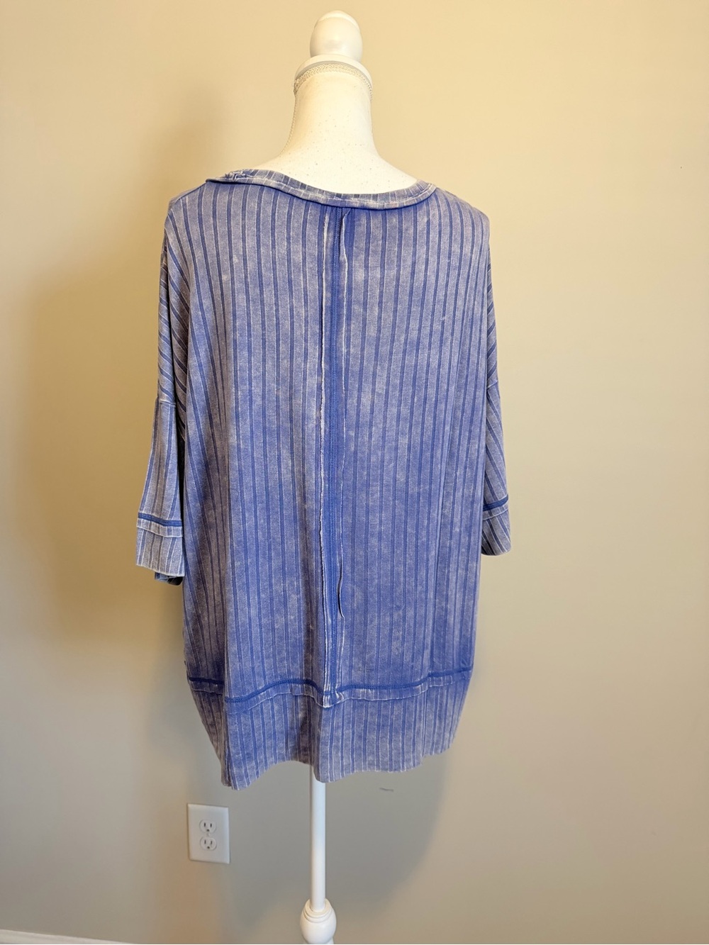 Zenana Ribbed Acid Wash Half Sleeve oversized Top in Marlin size s/m NIB - Picture 8 of 8